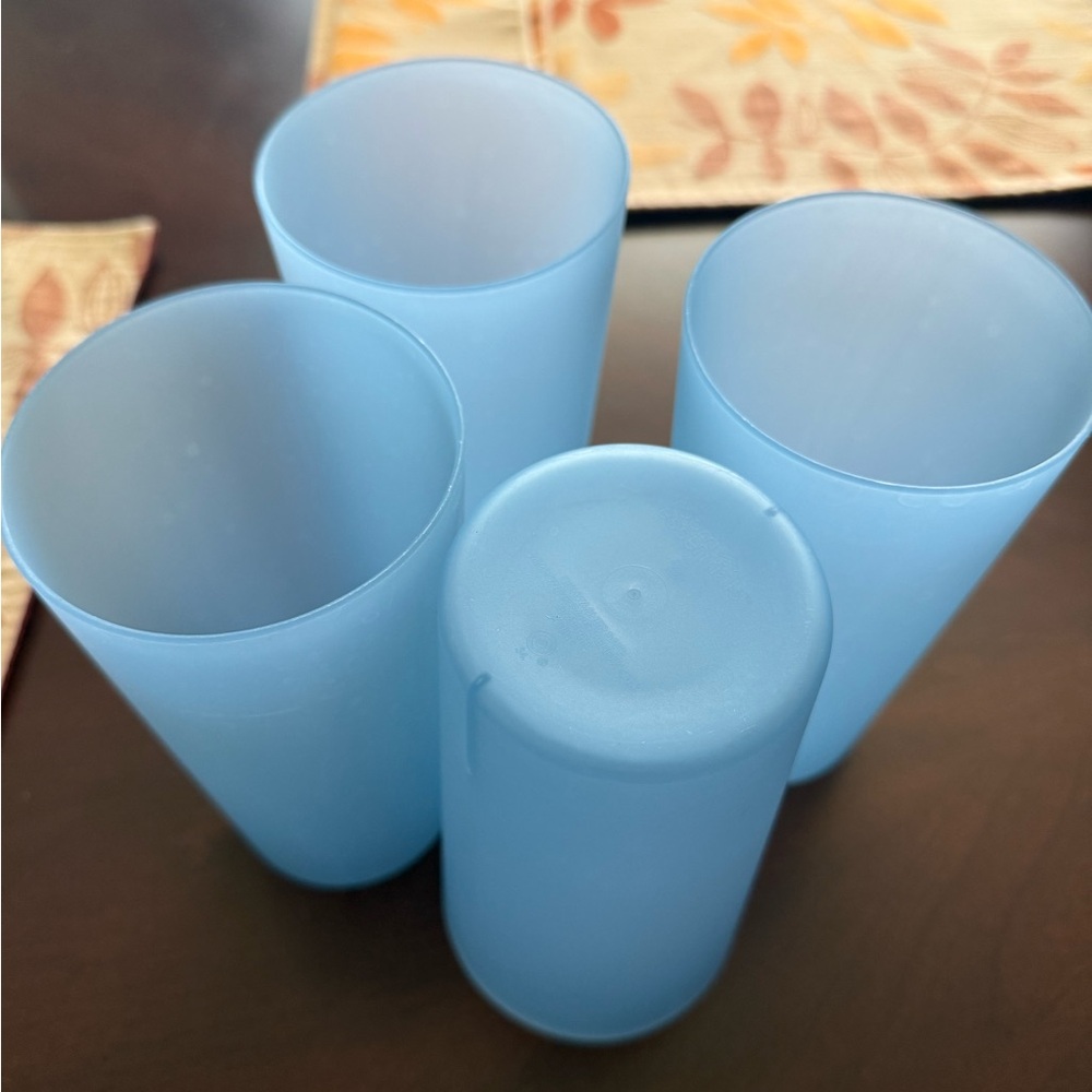 Room Essentials Frosted Blue Tumblers Set of Four Plasticware - Picture 3 of 4